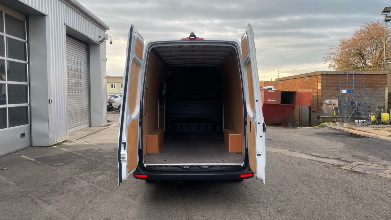 Mercedes-Benz Sprinter 315Cdi L3 Diesel Rwd 3.5t H2 Pro Van